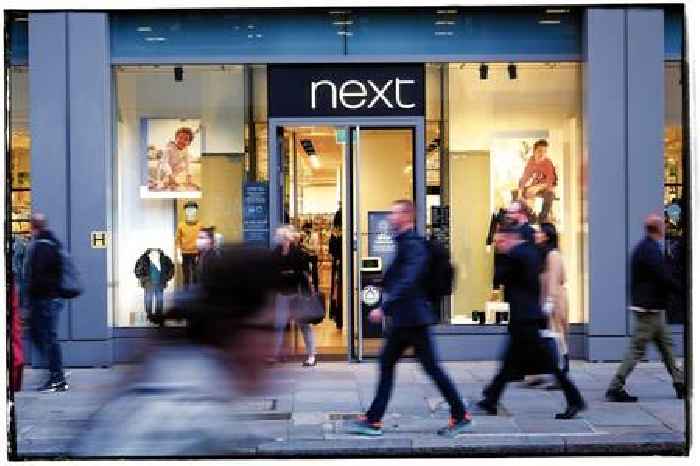 Next predicts £1bn profit after cold weather boosts sales