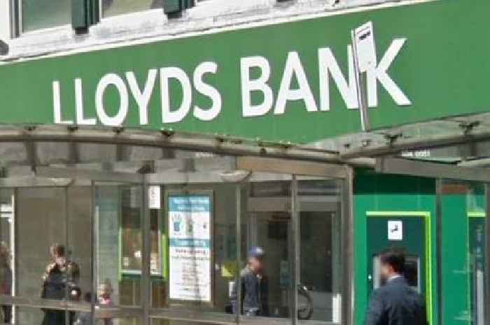 Lloyds, Santander, Halifax and Barclays warning over 'urgent' issue