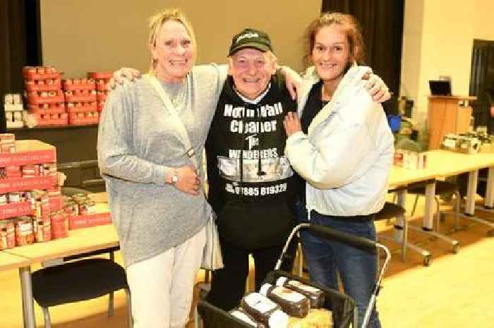 'Ray of sunshine' Frank, 77, helps struggling Nunsthorpe residents hit by cost of living crisis by giving out nearly 100 food parcels