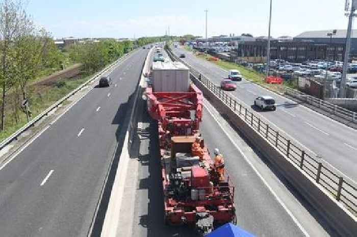 Surrey M25, M3, A3, A31 and A331 Abnormal load warning for traffic through Surrey this weekend