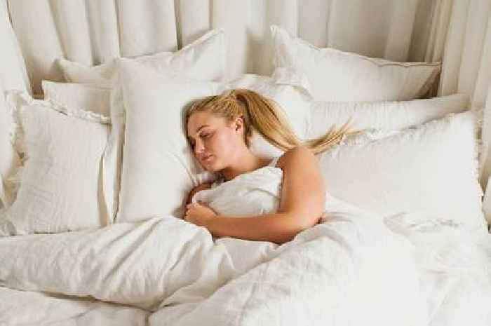 Sleep expert says UK is 'bonkers' for not using duvet hack everyone swears by