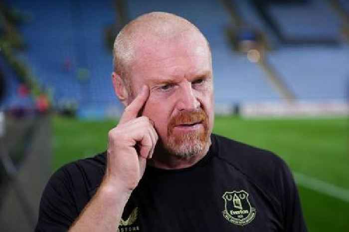 Sean Dyche signing sees positives in Everton's Southampton loss despite 'long fingertips'