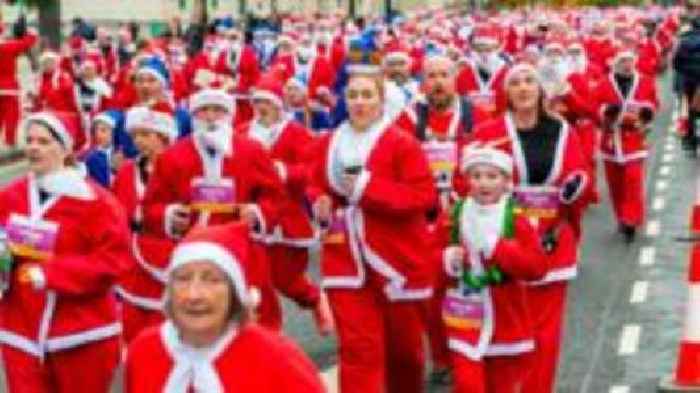 Hundreds of Santas to run through Louth