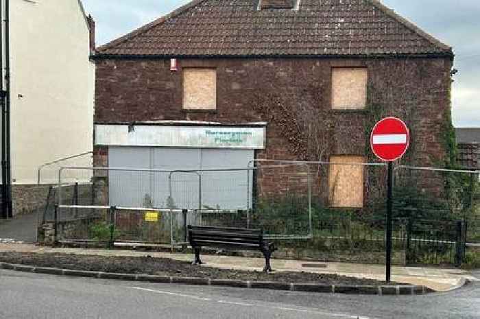 Bench with a view of derelict house baffles West Country locals