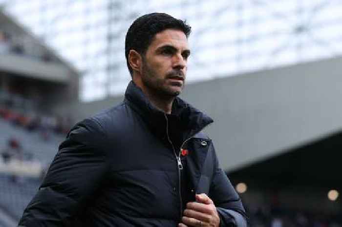 Arsenal receive triple striker transfer message as clear Mikel Arteta problem exposed again