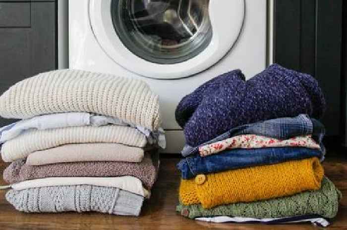 Dry clothes indoors quickly and save money with the 'perfect' room temperature