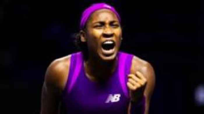 Gauff advances at WTA Finals with rare win over Swiatek