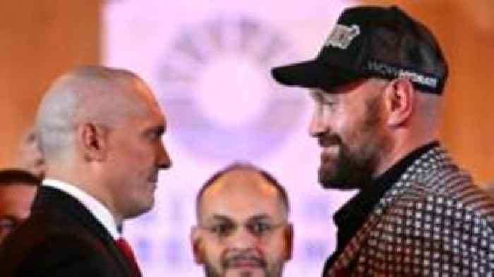 Lewis wants Fury to be 'heavier' in Usyk rematch