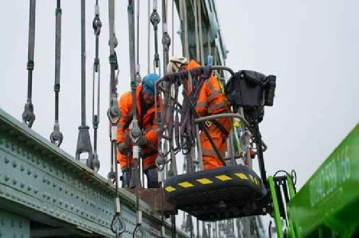 Hull firm spends four years refurbishing iconic bridge ready for 200th anniversary