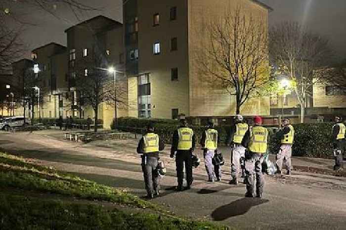 Edinburgh Bonfire Night terror LIVE as youths launch fireworks at cops