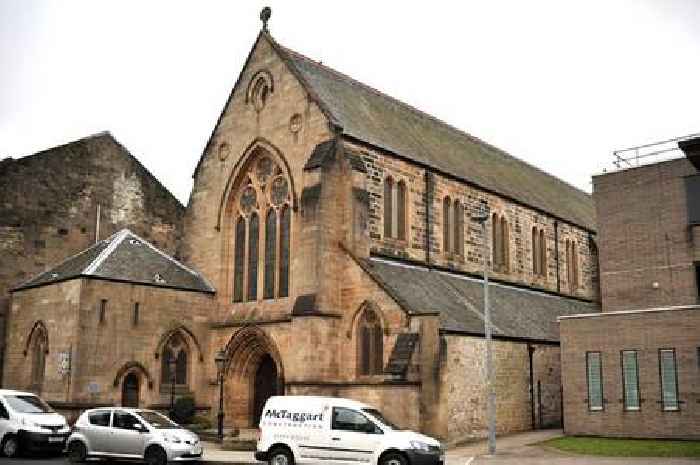 Multi-faith service in Dumbarton to reflect on current conflict in Middle East