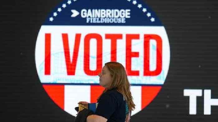 Final hours of voting as US decides between Trump and Harris