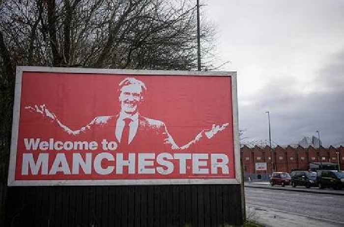 Sport | Manchester United fans in favour of leaving Old Trafford