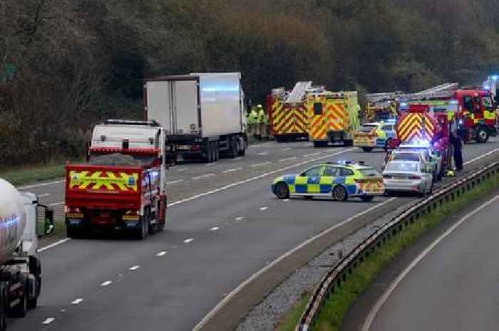 Man dies after four-vehicle crash on A48