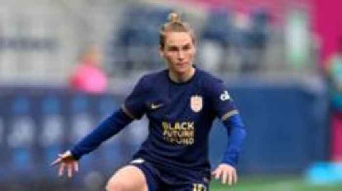 Wales midfielder Fishlock signs new Seattle Reign deal