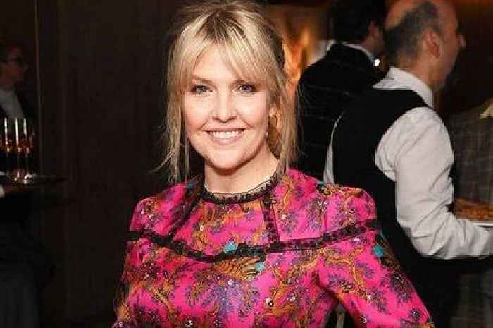 Inside BBC Shetland's Ashley Jensen's tragic first marriage and 'emotional' second wedding