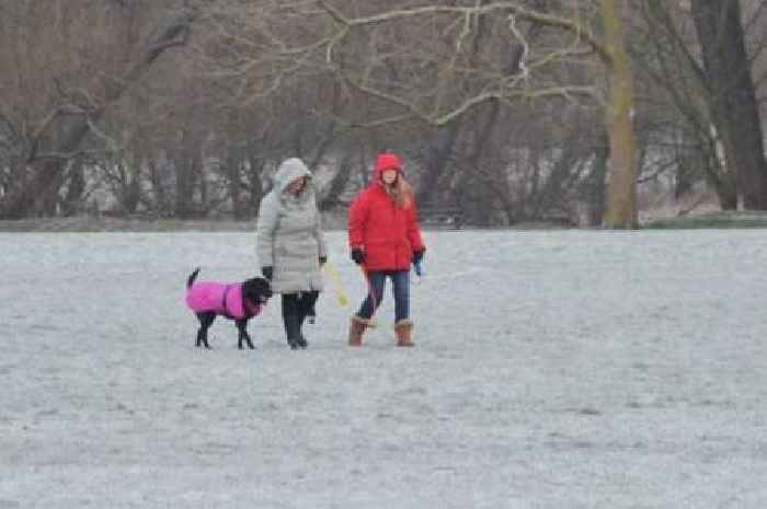 UK faces 11 inches of snow with temperatures dropping to -4C in England