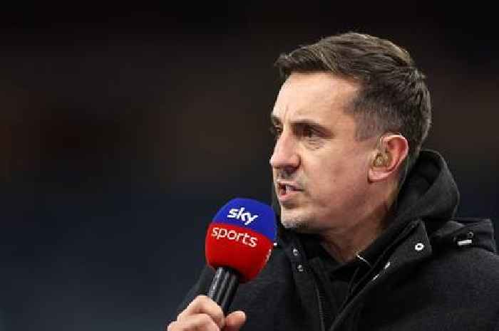 Gary Neville disagrees with Ian Wright over Chelsea vs Arsenal prediction