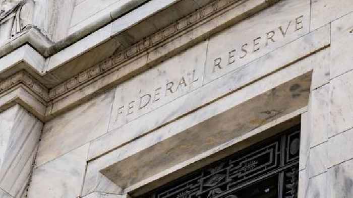 US interest rate falls for second time in four years