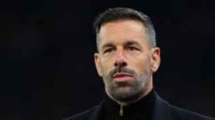 Van Nistelrooy wants Man Utd manager's job one day