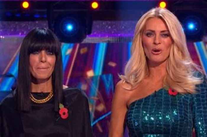 BBC Strictly Come Dancing fans distracted minutes into live show by Tess Daly