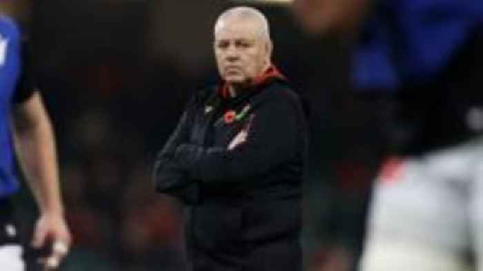 Gatland happy to take pressure after record loss