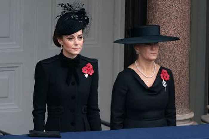 Kate Middleton's 'bold' Remembrance Sunday comment to Sophie Wessex revealed by lip reader