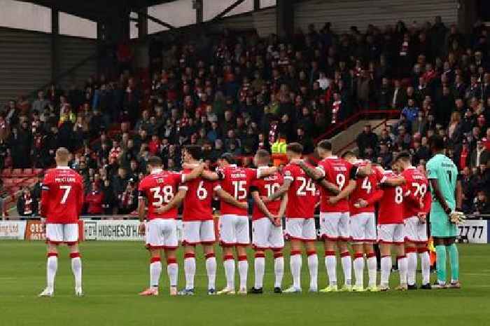 Wrexham captain James McClean refuses to stand with team-mates during Remembrance tribute