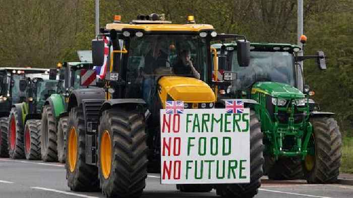 Farmers 'could block ports and disrupt food supply' in budget tax change protest