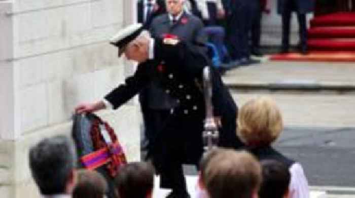 Last six D-Day veterans pay tribute on poignant Remembrance Day