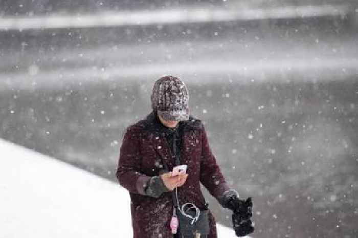 Exact dates snow could hit UK with 'six days' of flurries forecast this month