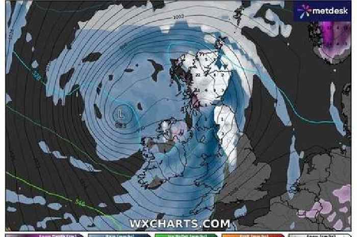 Stoke-on-Trent covered by 400-mile wide snow bomb to arrive within days