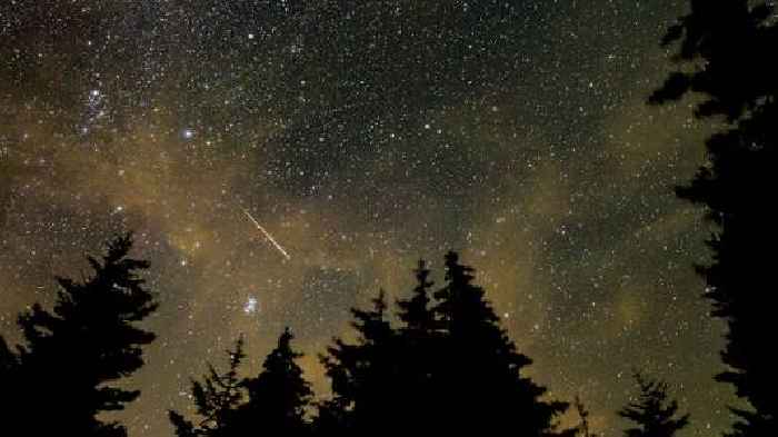 Spectacular meteor shower to peak across UK  - this is how to see it