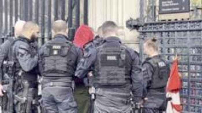 Man arrested over knife incident outside Parliament