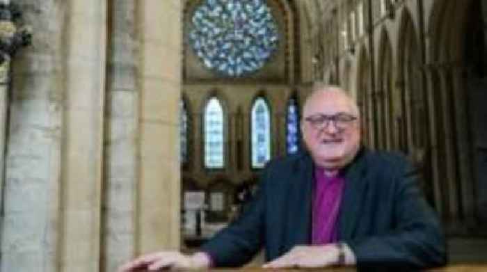 Call for bishop to resign over Church abuse scandal