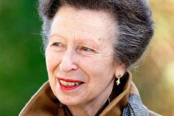 Princess Anne's brutal seven-word shutdown of rude student trying to embarrass her