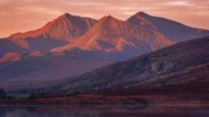 Why the name of a national park was switched from Snowdonia to Eryri