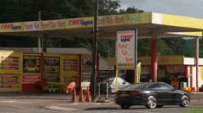 Car wash workers deny running people smuggling operation