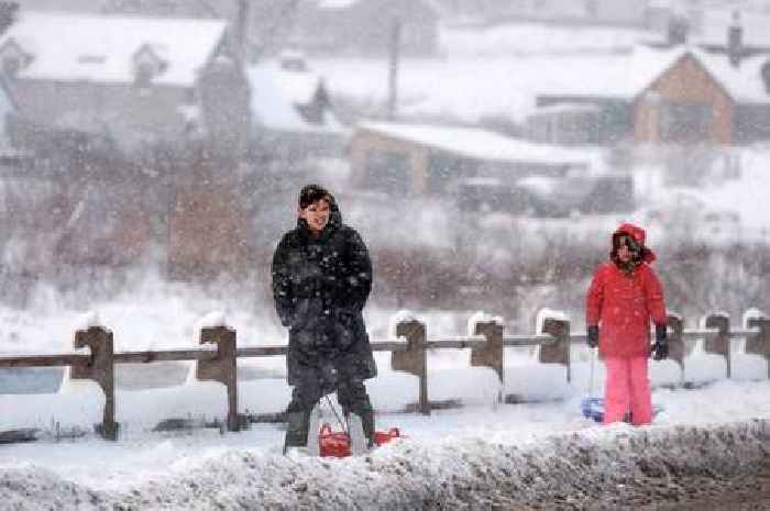 Met Office confirms snow is on the way as temperature set to plunge to -2C