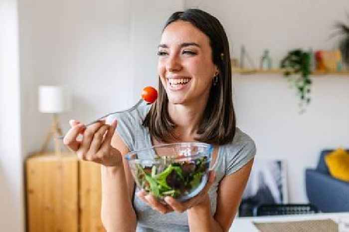 Salad favourite packed with lycopene can slash cholesterol