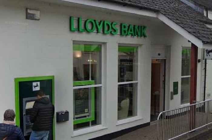 Lloyds Bank update as £200 payments to go 'directly' into accounts