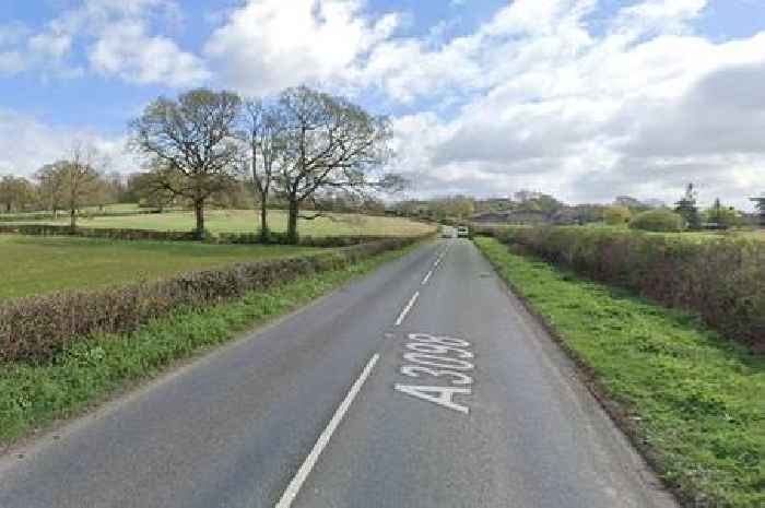 Live: A3098 closed both ways by crash near Frome