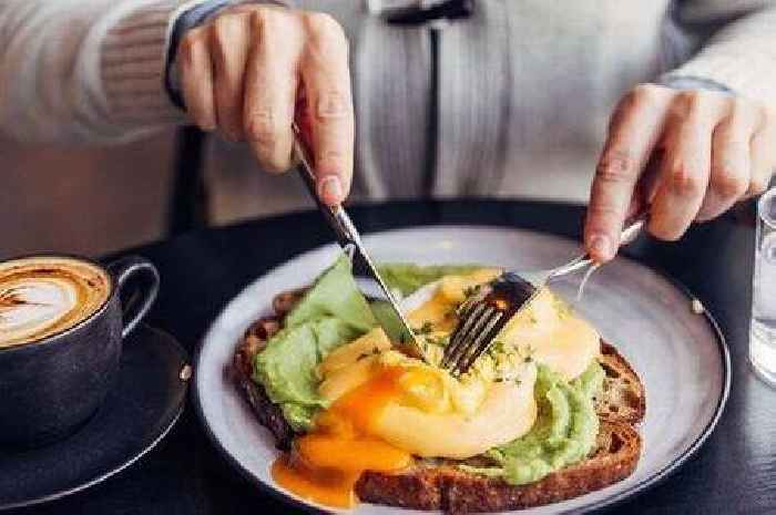 I’m a doctor - eat these five breakfast foods to lower your blood sugar levels