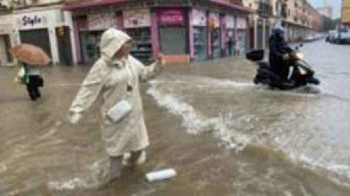 Málaga evacuates thousands due to flooding as Spain issues more alerts