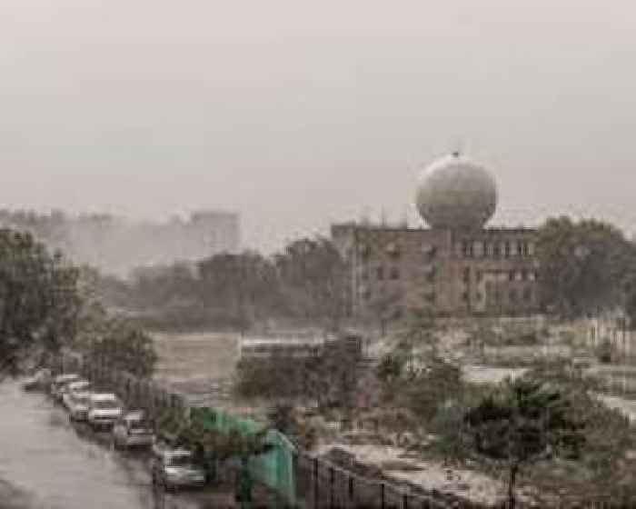 Toxic smog smothering India's capital smashes WHO limit