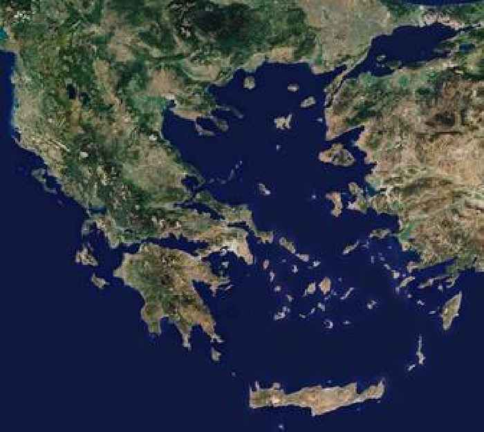 ESA signs contracts advancing Greece’s Earth observation capabilities