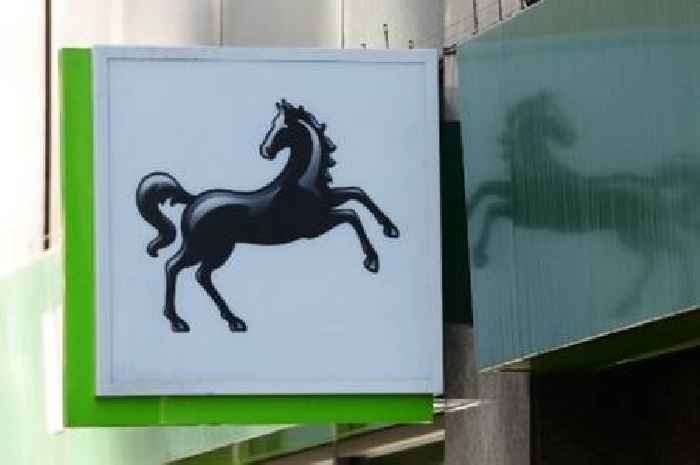 Lloyds paying free £200 into customer bank accounts as 'cash credit'