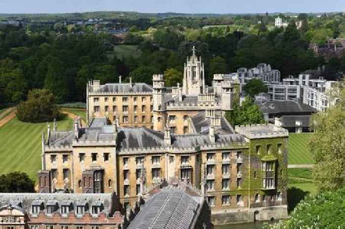 Focus on final-year exams at Oxbridge may disadvantage female students