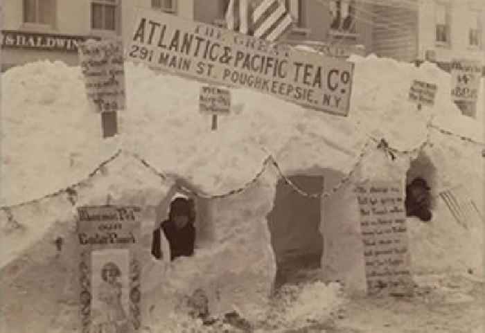 50 Chilly Pics from the Greatest Snow Day in History