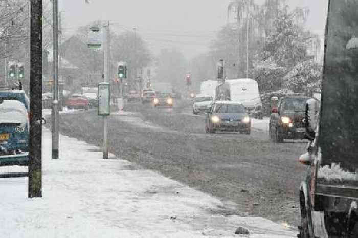 Exact date Brits should prepare for snow as UK prepares for cold snap dubbed 'week in the freezer'